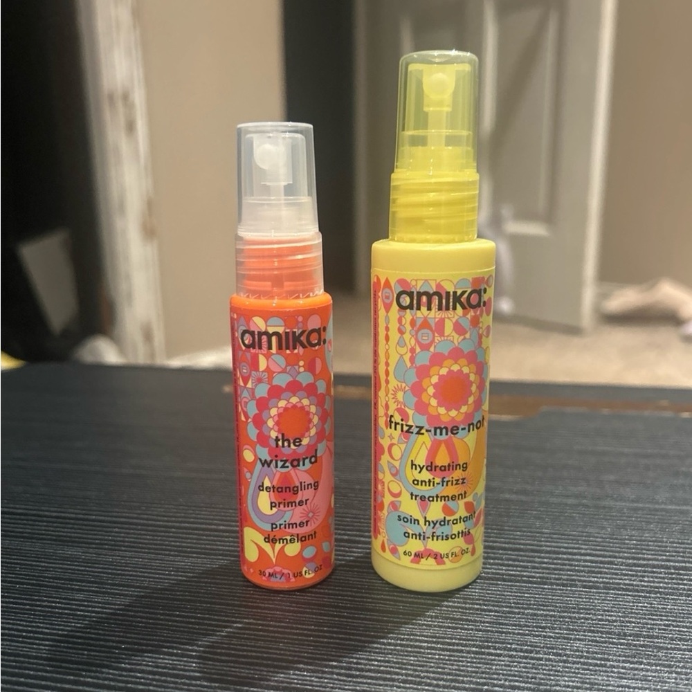 Large Bundle Amika The Wizard Multi-Benefit Primer - Vibrant Yellow and Orange - Picture 2 of 6